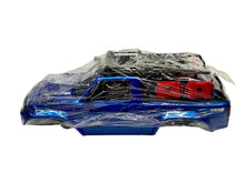 Load image into Gallery viewer, New Traxxas Trx-4 Sport High Trail Edition Blue Body W Accessory Rack #17298