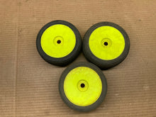 Load image into Gallery viewer, Proline Holeshot Vtr 9033 Tires W Wheels Set Of 3 (Read Ad!) #4950
